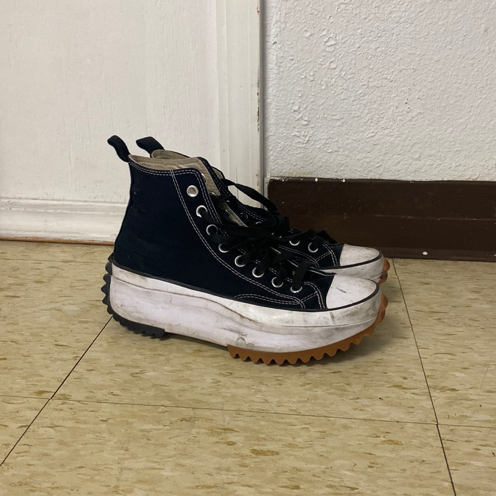 CONVERSE Run Star Hike Platform Sneaker Chuck Taylor All Star CTAS Shoe